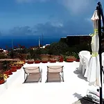 Dammuso Pantelleria - Fiori D'ossidiana