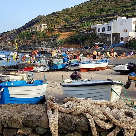 Dammuso Pantelleria - Fiori D'ossidiana * Kamma