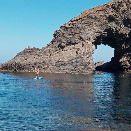 Dammuso Pantelleria - Fiori D'ossidiana *